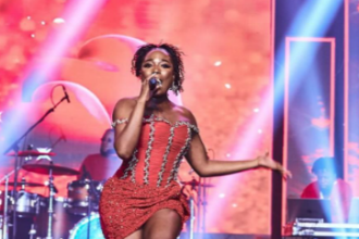 EFYA LIVE IN UK