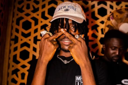 Kofi Mole - "YENTE"